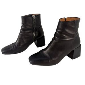 LOQ Black Leather Ankle Boots Square Toe Block Heel Side Zip Women's Size 39 /